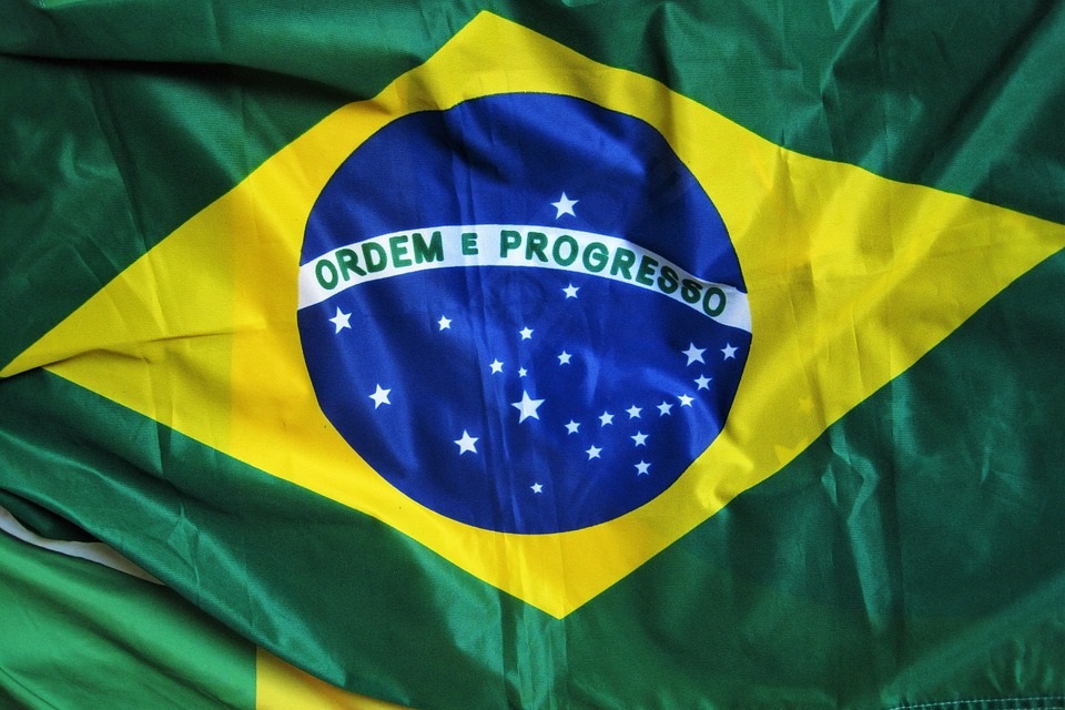 Imagem de Por que as coisas demoram tanto para chegar ao Brasil? no site TecMundo