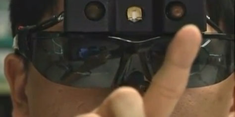 Imagem de Pesquisadores criam óculos que mesclam funções de Google Glass e Kinect no site TecMundo
