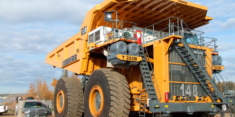 Imagem de Conheça o Liebherr T282B, um caminhão gigantesco de US$ 4,5 milhões no site TecMundo