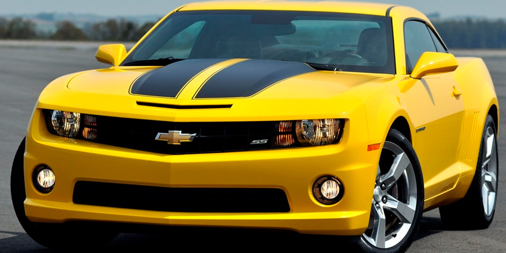 Imagem de Ford e Chevrolet são processadas por fabricar carros que "ripam" CDs no site TecMundo