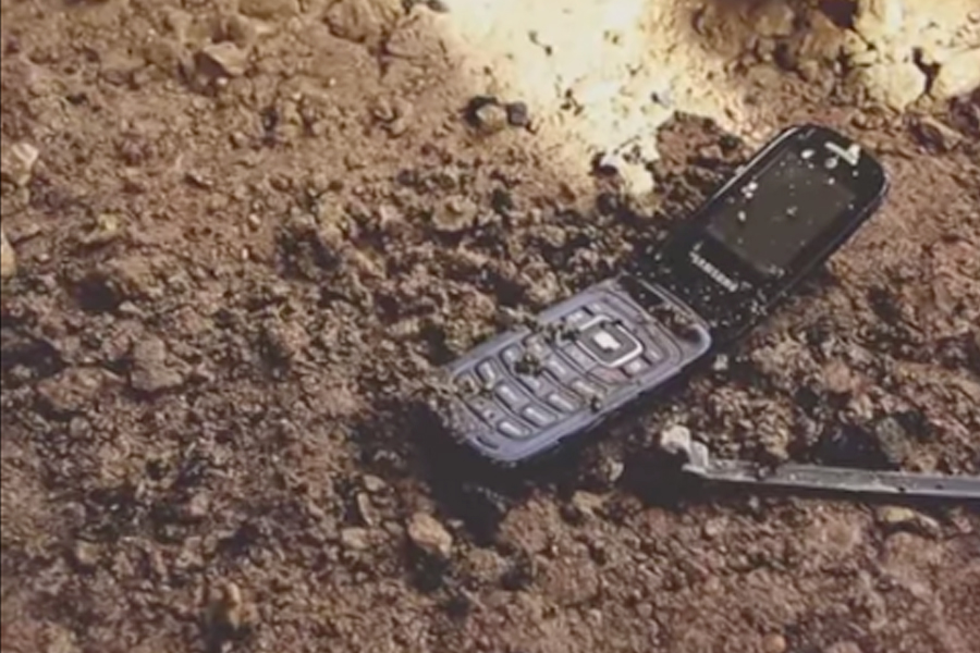 Imagem de AT&T anuncia Samsung Rugby 4 e mantém linha de telefones flip em atividade no site TecMundo