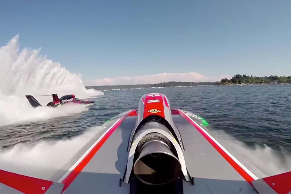 Imagem de Vídeo: assista a um acidente na corrida de barcos mais rápida do mundo no site TecMundo