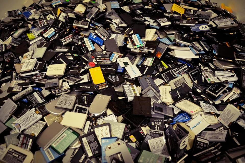 Imagem de Veja lista dos 14 aparelhos que recarregam mais rápido entre os celulares no site TecMundo