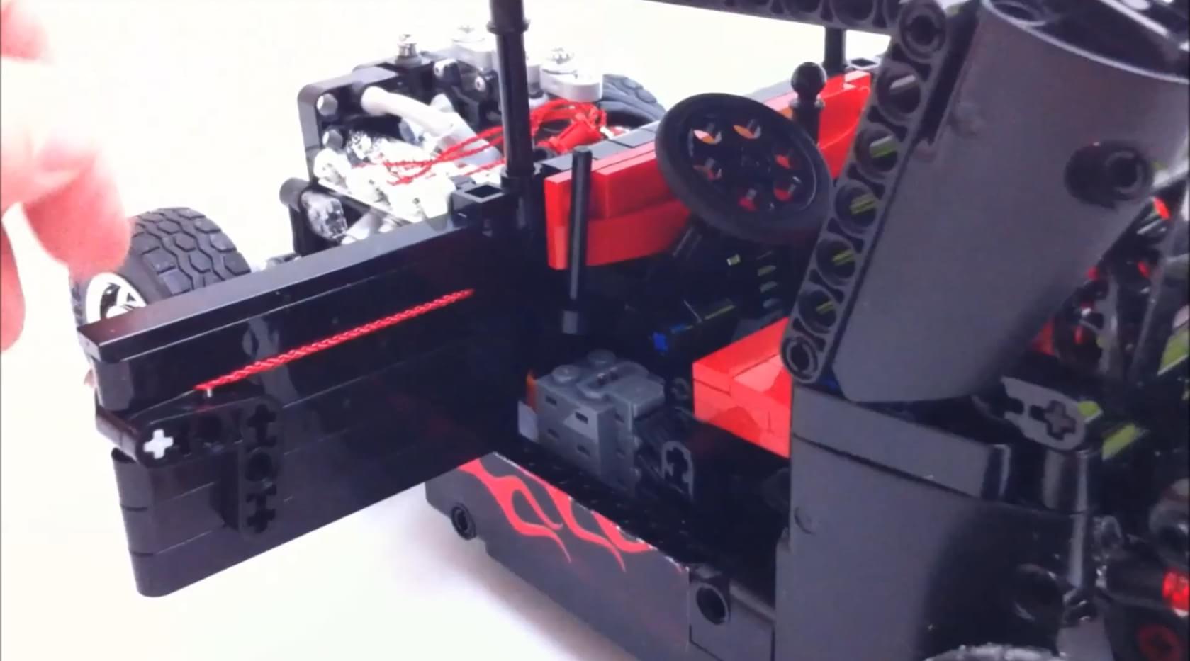 Imagem de Brinquedo de gente grande: confira esse carrinho de controle remoto de LEGO no site TecMundo