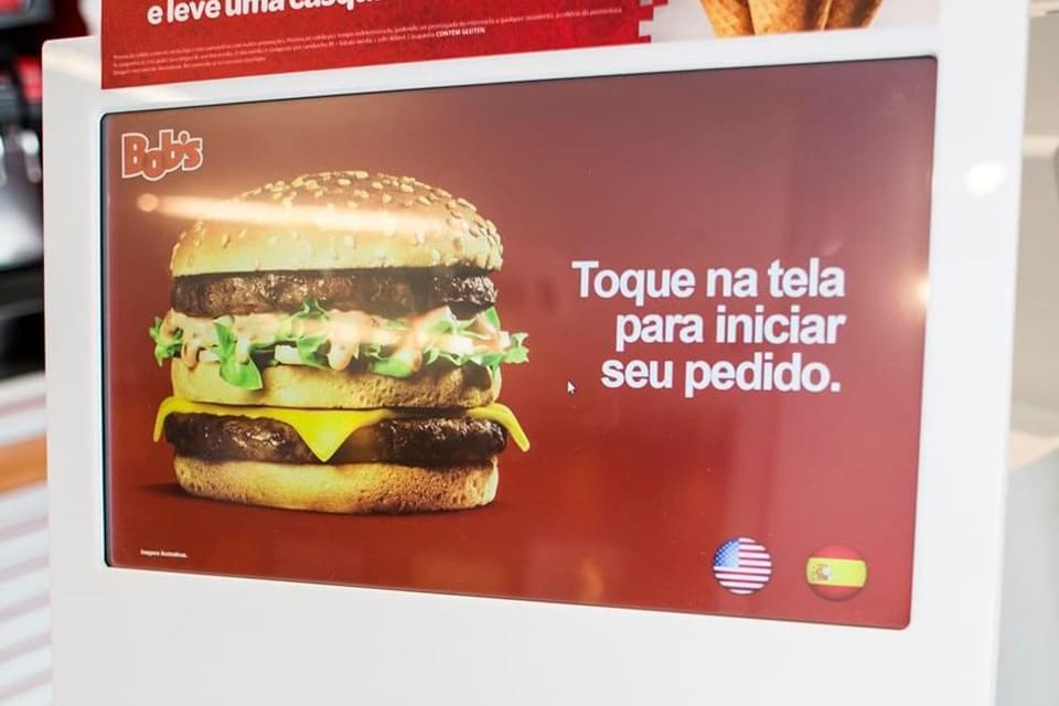 Imagem de Bob's já conta com máquinas de autoatendimento no Brasil no site TecMundo