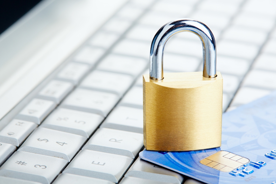 Imagem de Socorro, TecMundo: o que fazer em caso de golpes em compras na internet? no site TecMundo