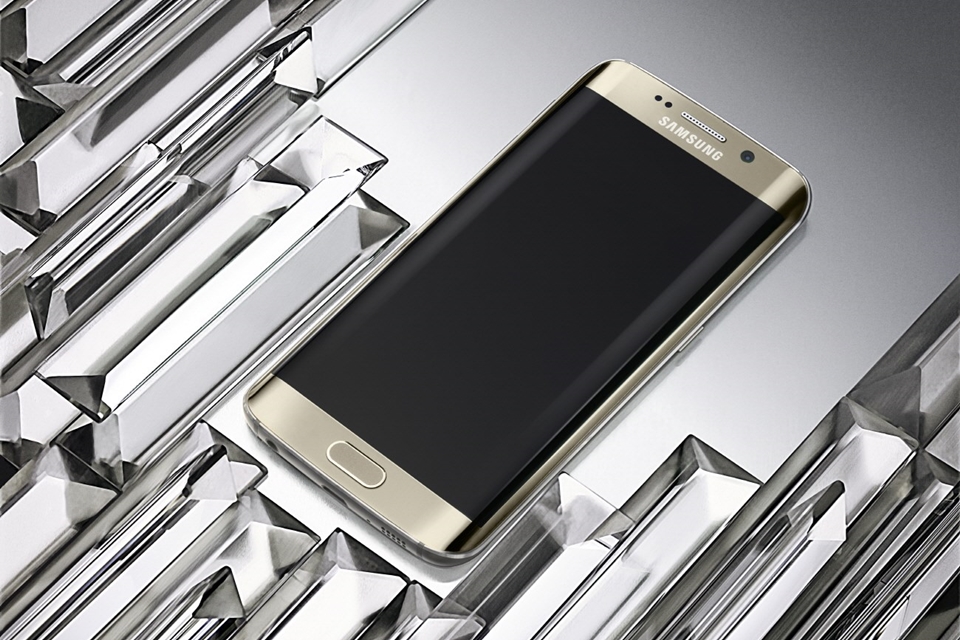 Imagem de Samsung Galaxy S6: sistema MST promete colocar fim aos cartões de crédito no site TecMundo