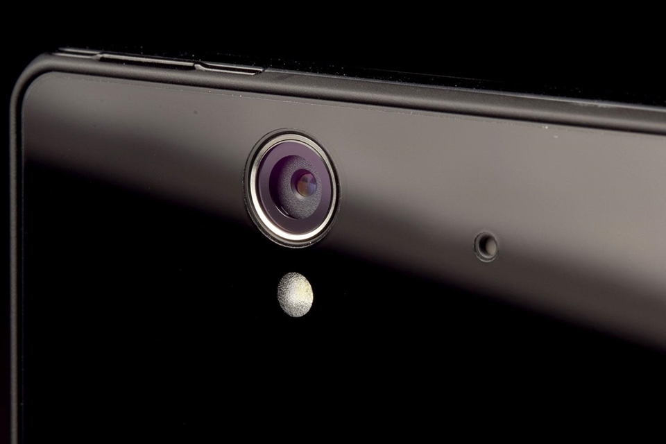 Imagem de Sabia que cada iPhone 6 vendido rende US$ 20 para a Sony? Culpa da câmera no tecmundo