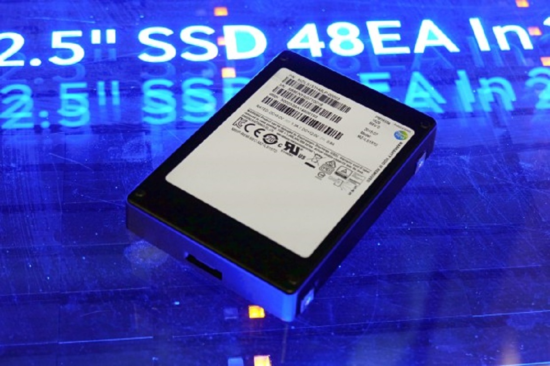 Imagem de R$ 27 mil: Samsung lança SSD de 16 TB no tecmundo