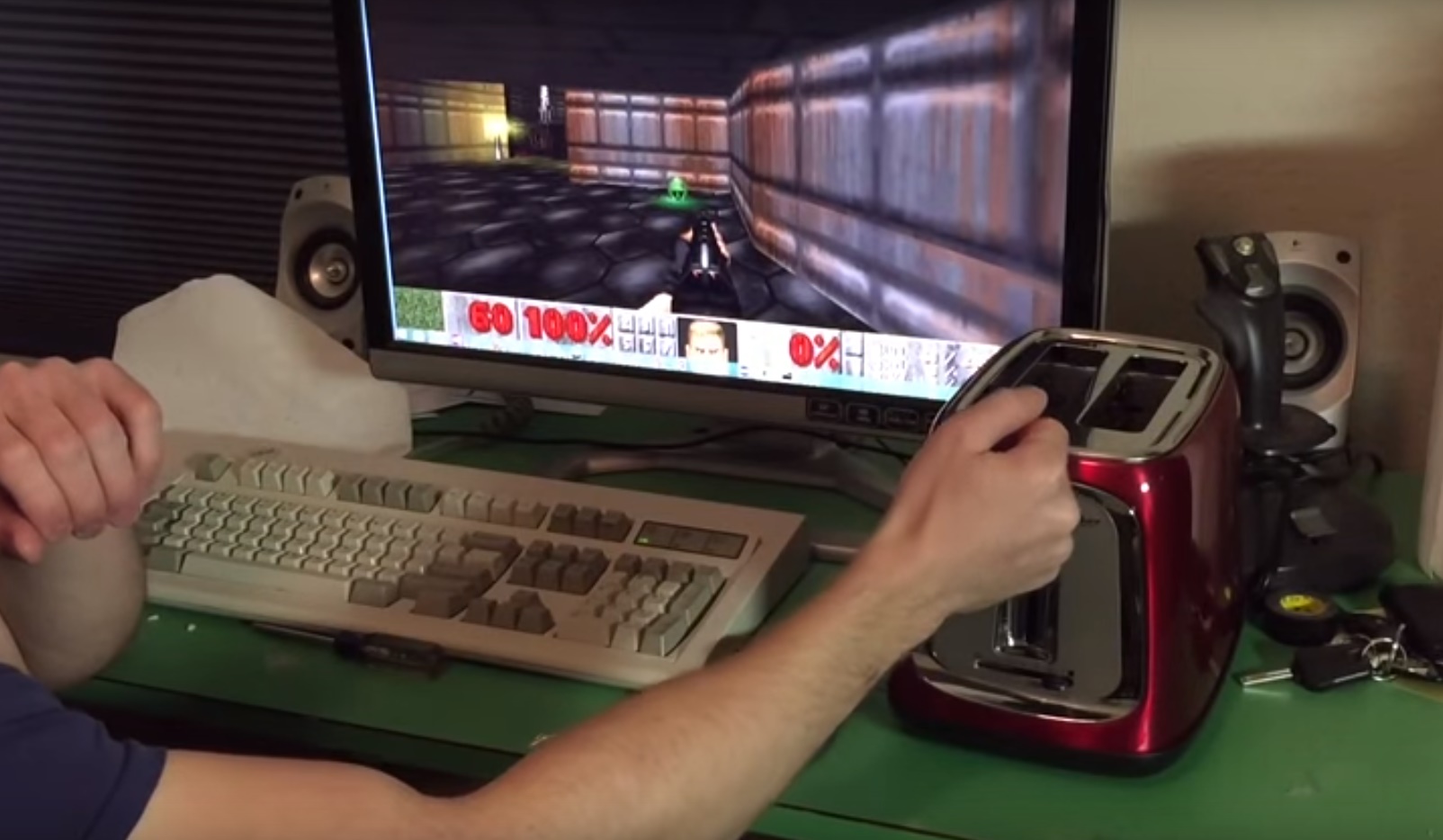Imagem de Sim, é possível! Veja como jogar Doom usando torradeiras no tecmundo