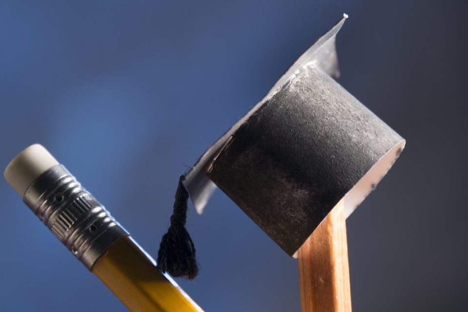 Imagem de 4 sites para quem quer estudar e economizar ao mesmo tempo no tecmundo