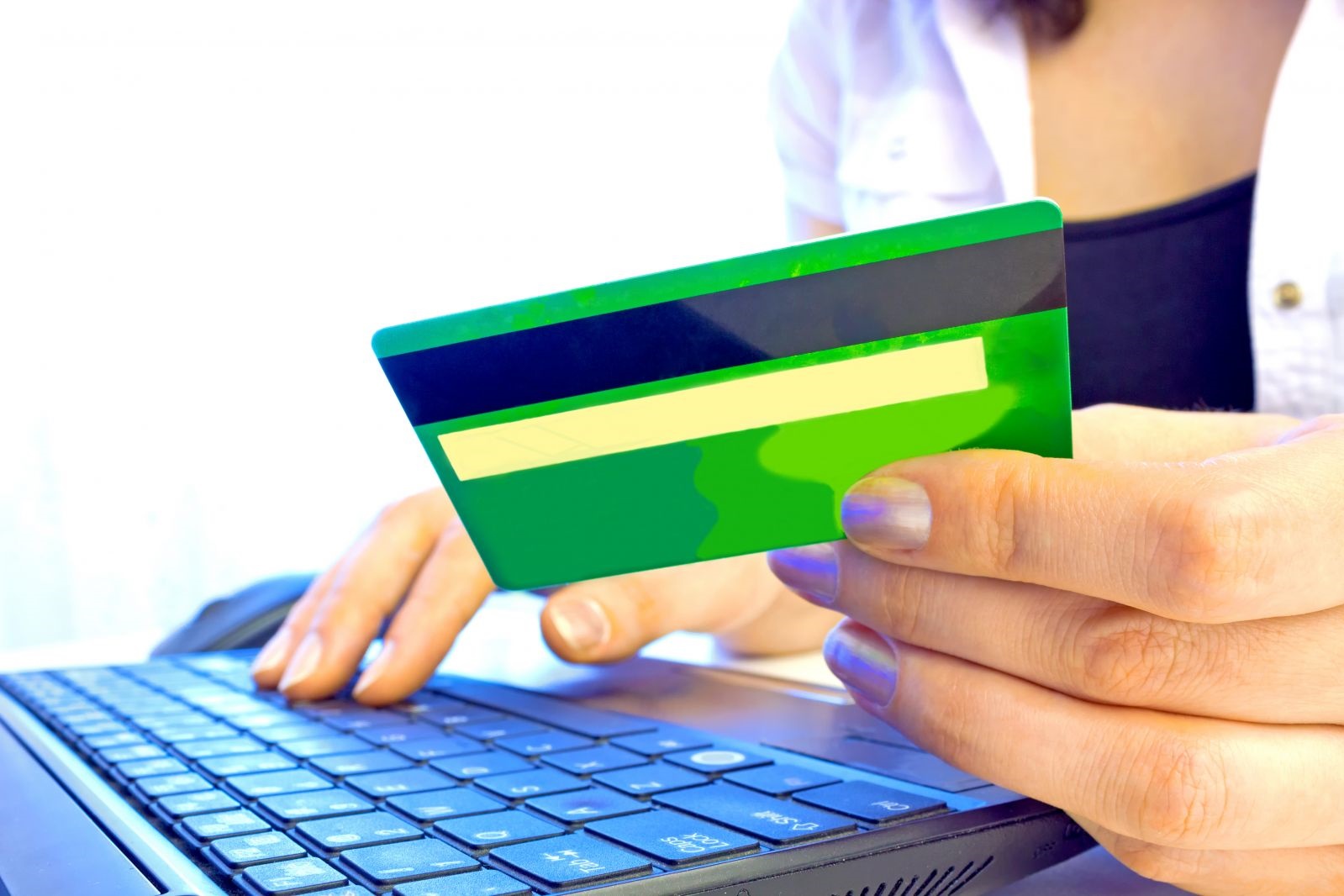 Imagem de Dia do Consumidor: confira as primeiras ofertas e economize no tecmundo