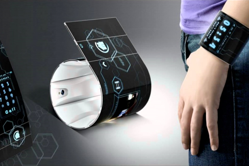 Imagem de Futuro chegando: smartphone flexível que dobra no punho é apresentado no tecmundo