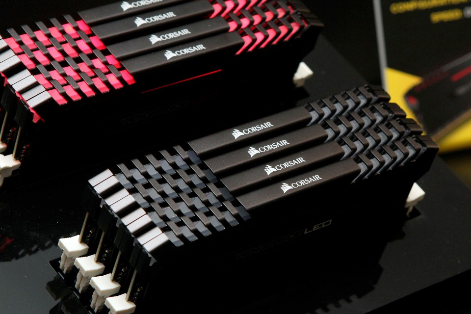 Imagem de Corsair mostra novas memórias DDR das linhas Dominator e Vengeance no tecmundo