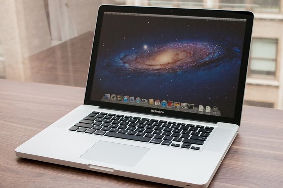 Imagem de Tem um MacBook comprado antes de 2010? Adeus, atualização para macOS Sierra no tecmundo