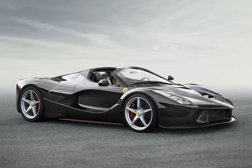 Imagem de O que era bom, agora é conversível: Ferrari mostra a LaFerrari Spider no tecmundo