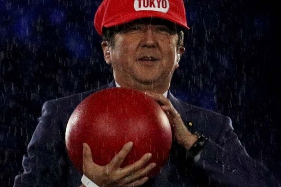 Imagem de Primeiro-ministro do Japão vira Mario e rouba a cena no fim das Olimpíadas no tecmundo