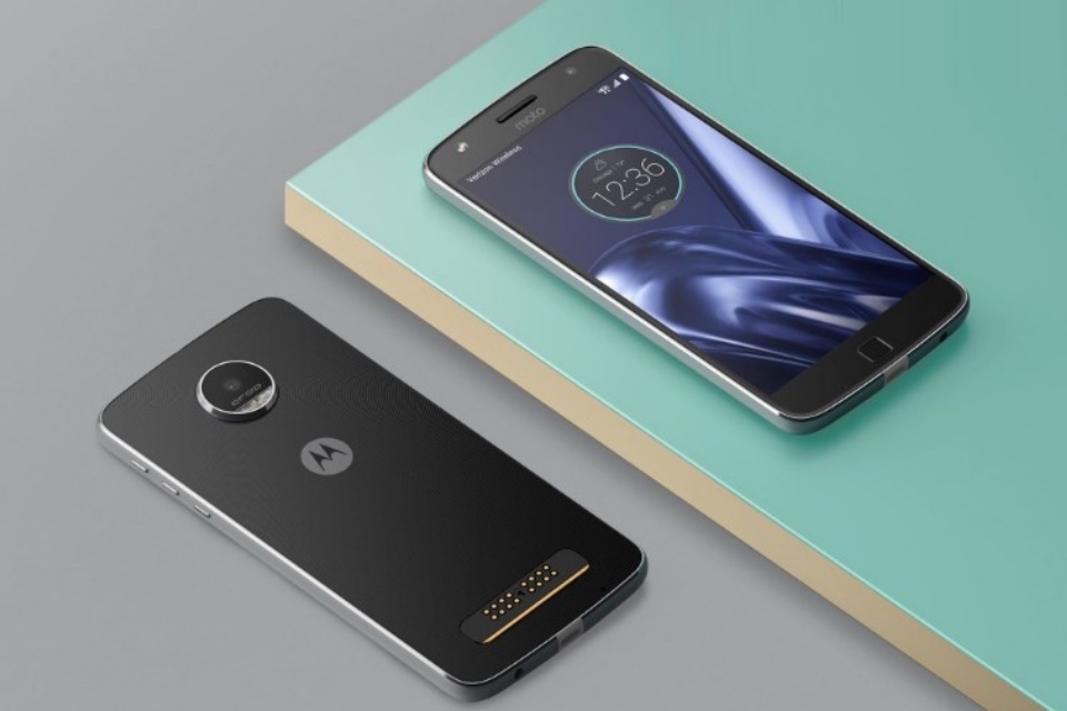 Imagem de Lenovo-Motorola anuncia Moto Z Play, o "irmão menor" da família modular no tecmundo