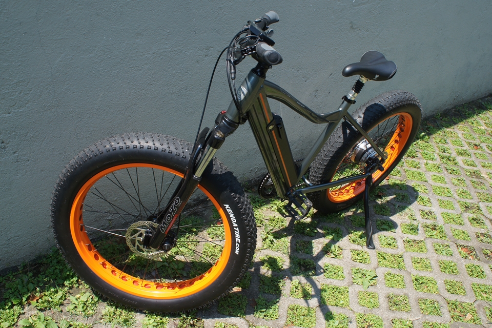 Imagem de Testamos: conheça a E.TANK, uma bike elétrica monstruosa e nacional no tecmundo