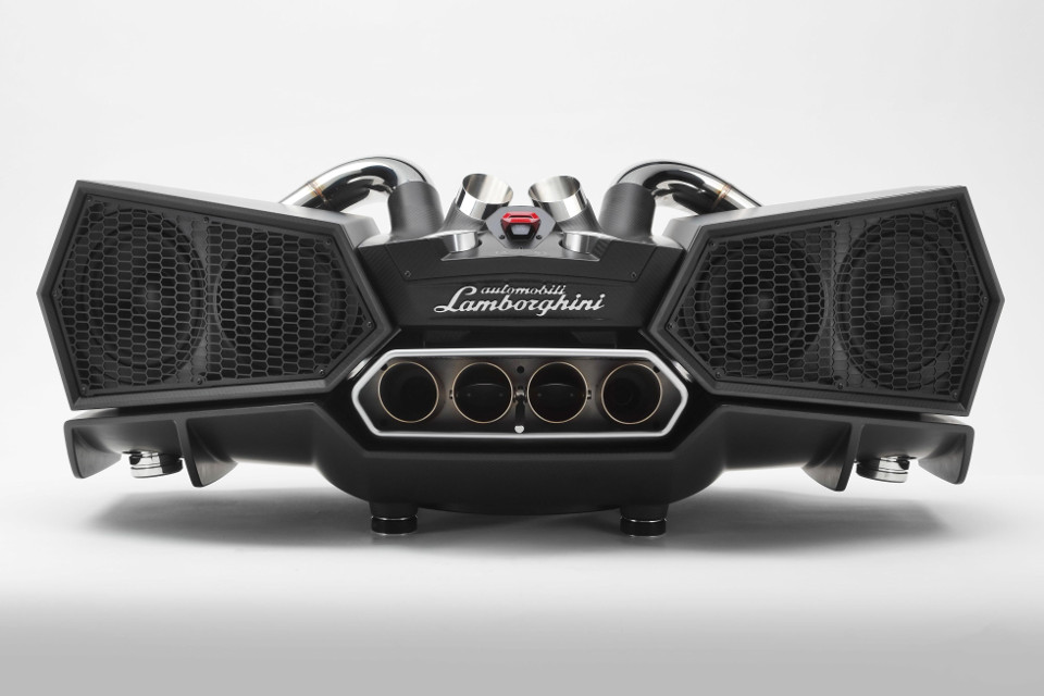 Imagem de Esta soundbar inspirada nos carros da Lamborghini custa mais de R$ 70 mil no tecmundo