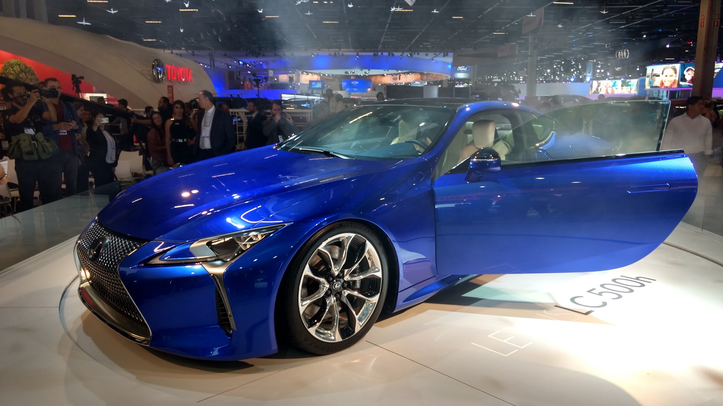 Imagem de Lexus traz novidades empolgantes (e caras!) para o Salão de São Paulo no tecmundo
