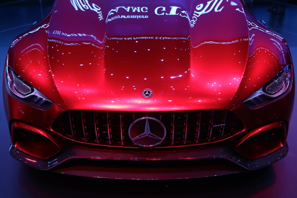 Imagem de Mercedes-AMG revela conceito híbrido do GT no Salão de Genebra no tecmundo