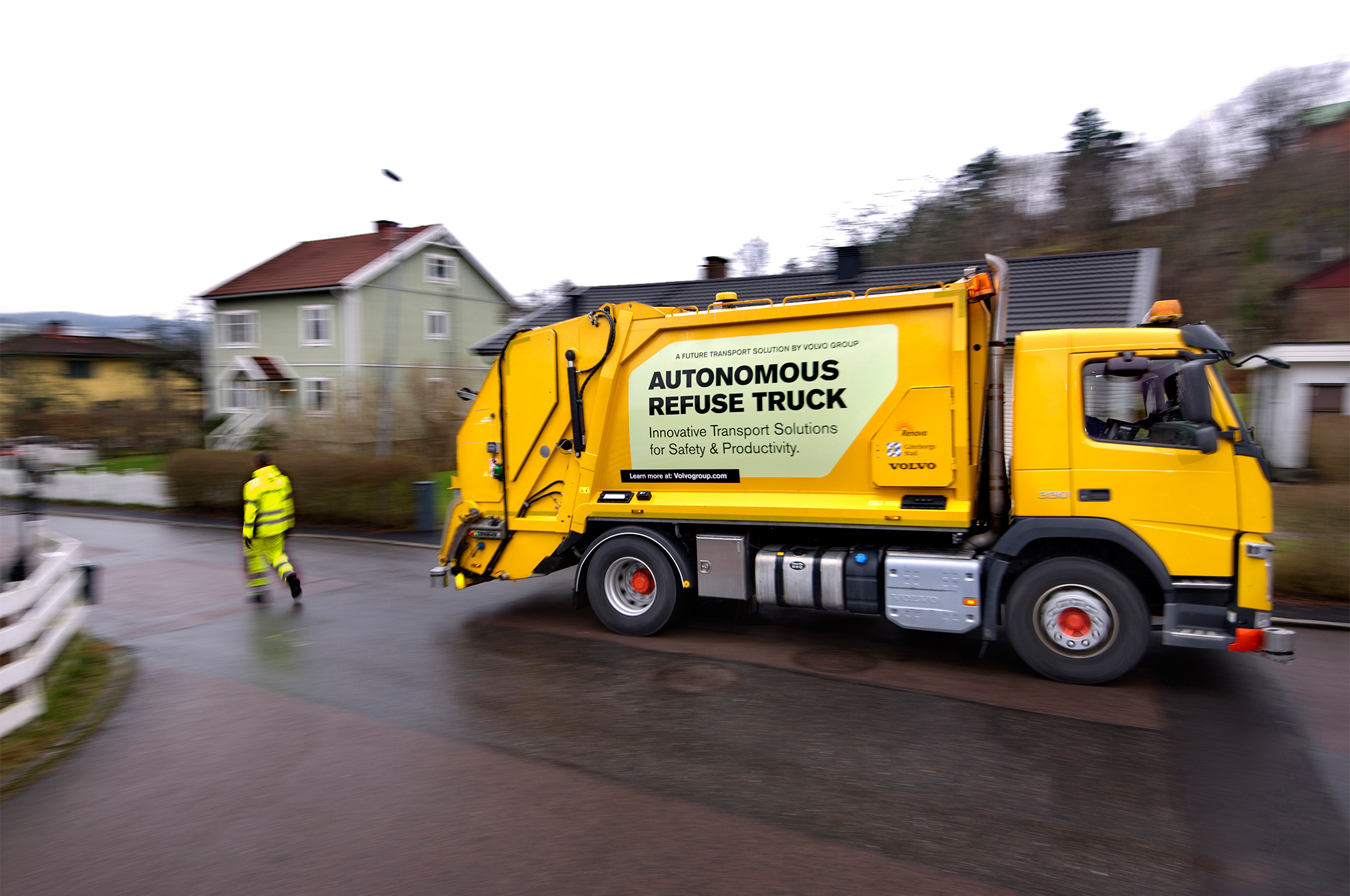 Imagem de Além do passeio: Volvo desenvolve um caminhão de lixo autônomo no tecmundo