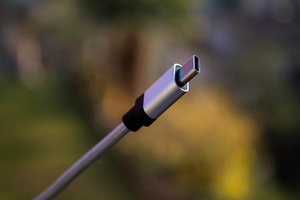Imagem de Intel planeja oferecer tecnologia Thunderbolt sem cobrar royalties no tecmundo