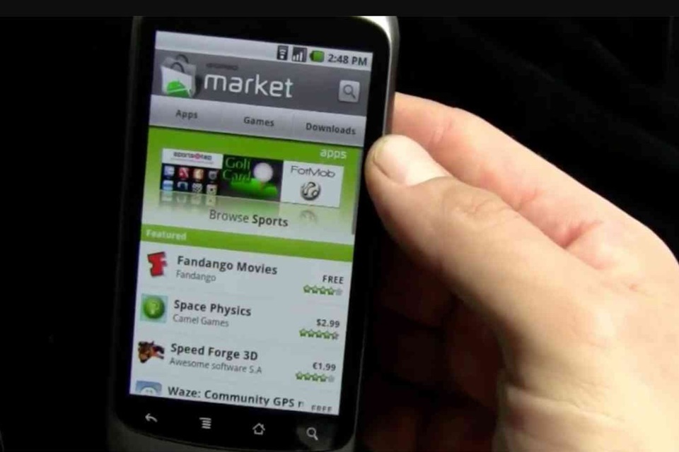 Imagem de Google encerra de vez suporte para Android Market em Androids jurássicos no tecmundo