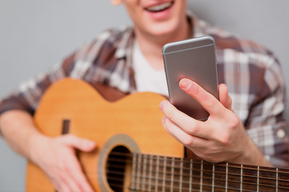 Imagem de TabBank: novo app vai facilitar a vida de quem toca guitarra ou violão no tecmundo