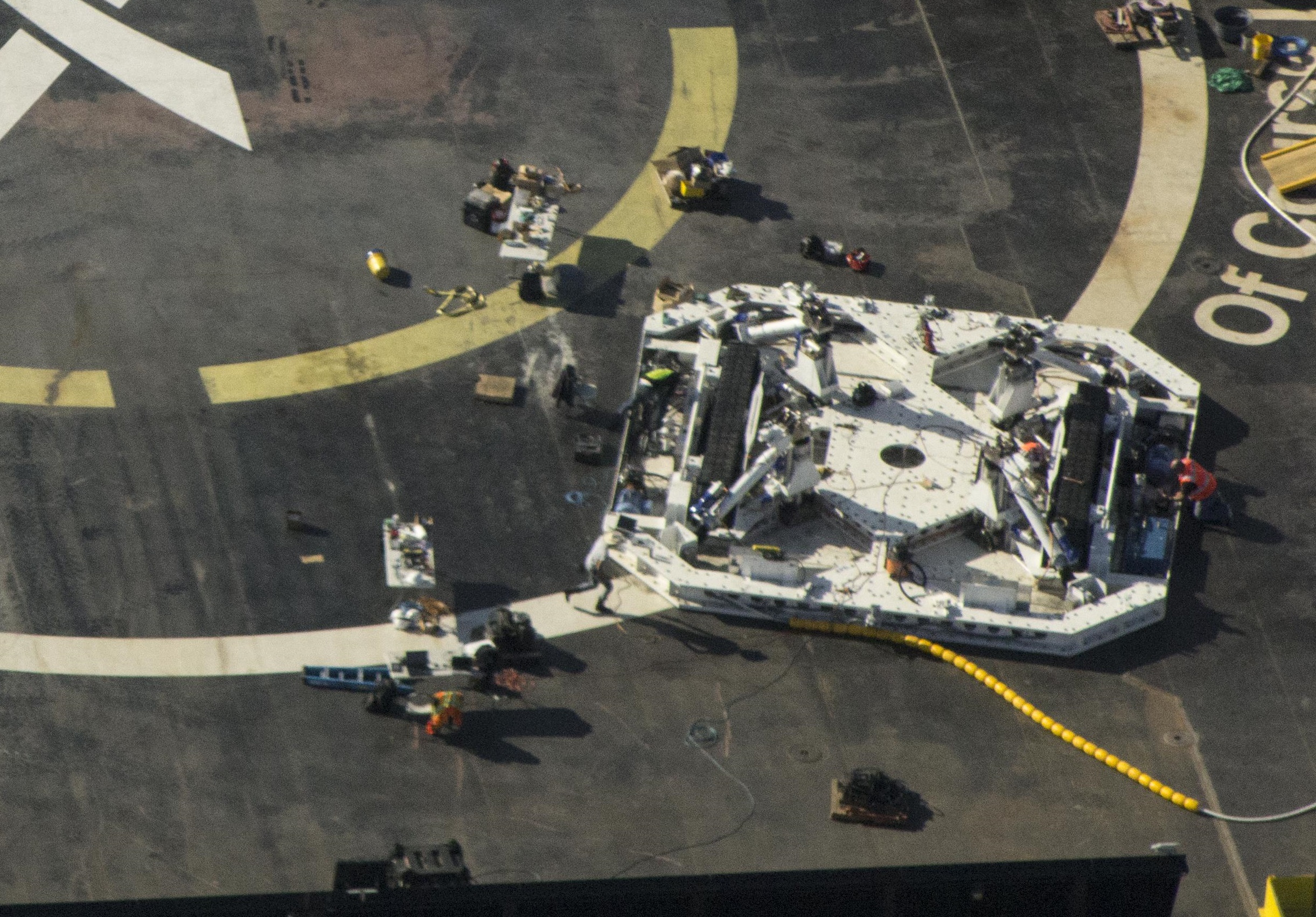 Imagem de SpaceX tem um novo robô que ninguém sabe o que faz no tecmundo