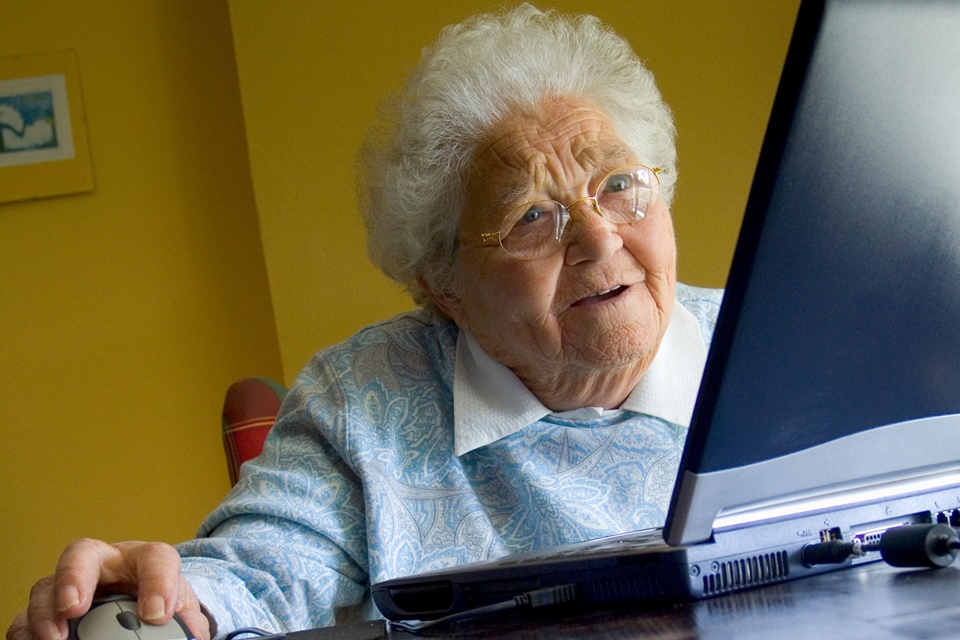 Imagem de Uau! Veja como alguns dos sites mais populares da internet eram há 10 anos no tecmundo