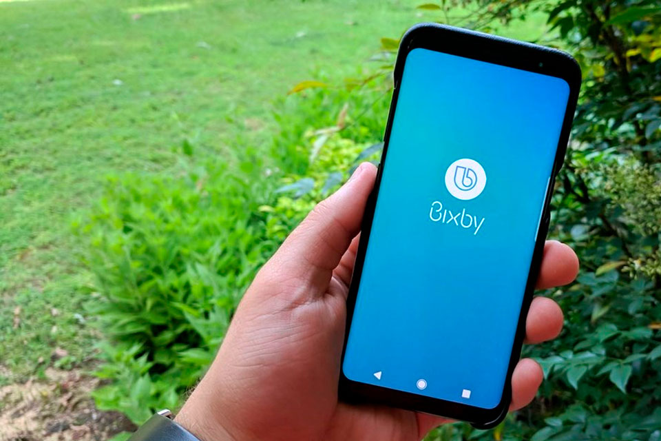 Imagem de Donos de S8 reclamam que Bixby às vezes ajuda tanto que chega a atrapalhar no tecmundo