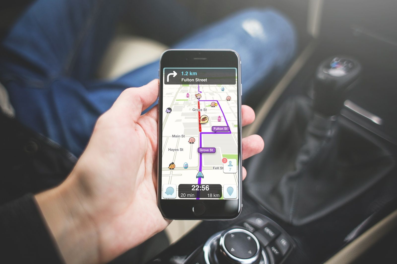 Imagem de Waze vai permitir que você ligue para outros Wazers em caso de pneu furado no tecmundo