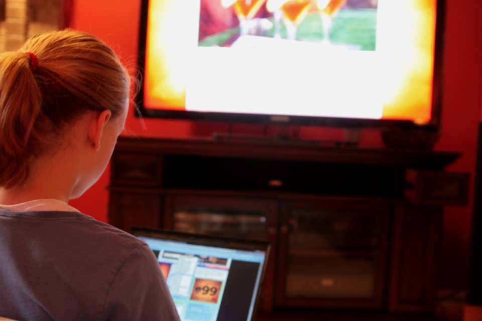 Imagem de Como transmitir o conteúdo do seu computador para a TV usando a rede Wi-Fi no tecmundo