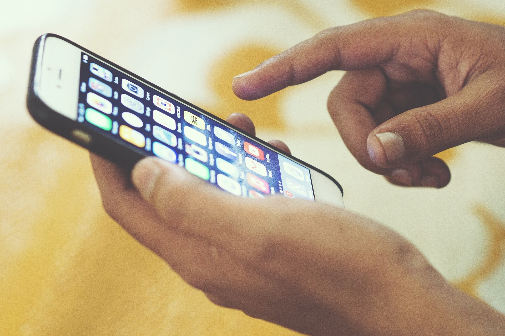 Imagem de iOS 11 apresenta lentidão gasta bateria 2 vezes mais rápido do que iOS 10 no tecmundo