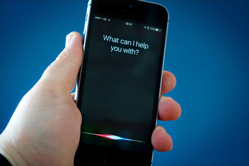 Imagem de Aprenda a conversar com a Siri no seu iPhone sem precisar usar a voz no tecmundo
