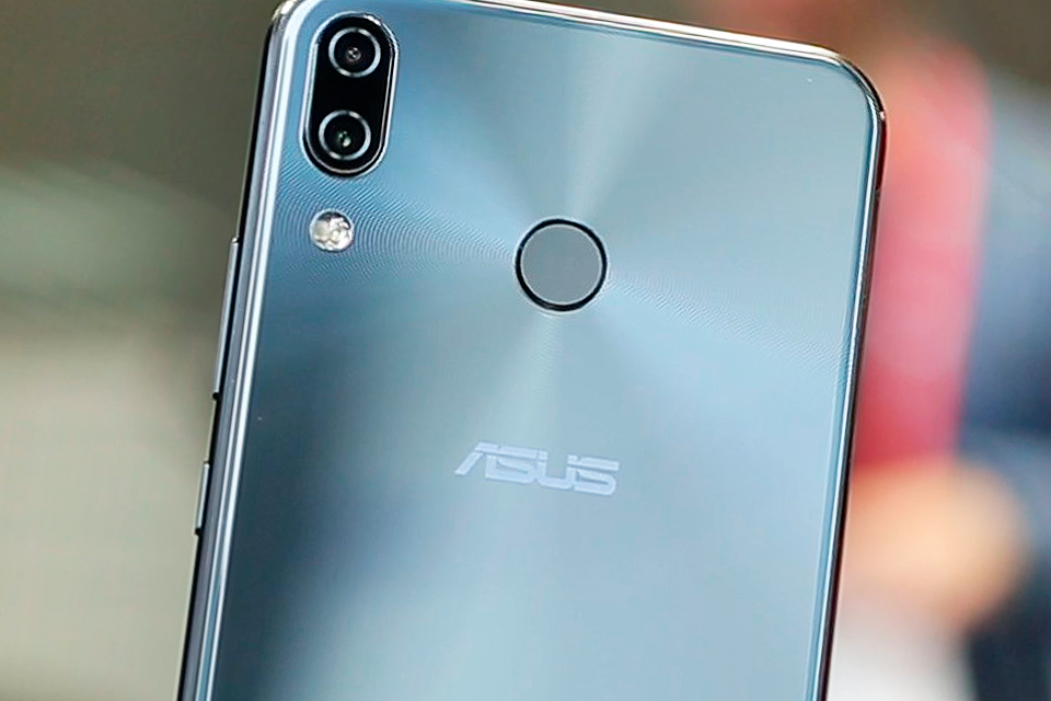 Imagem de ZenFone 5 e ZenFone 5 Selfie: testamos os novos smartphones da ASUS na MWC no tecmundo