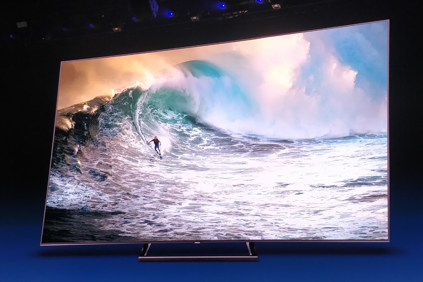 Imagem de Samsung anuncia novas TVs QLED com tela que pode "ficar sempre ligada" no tecmundo
