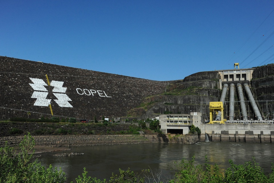 Imagem de Copel vai inaugurar a primeira eletrovia brasileira na próxima terça (27) no tecmundo