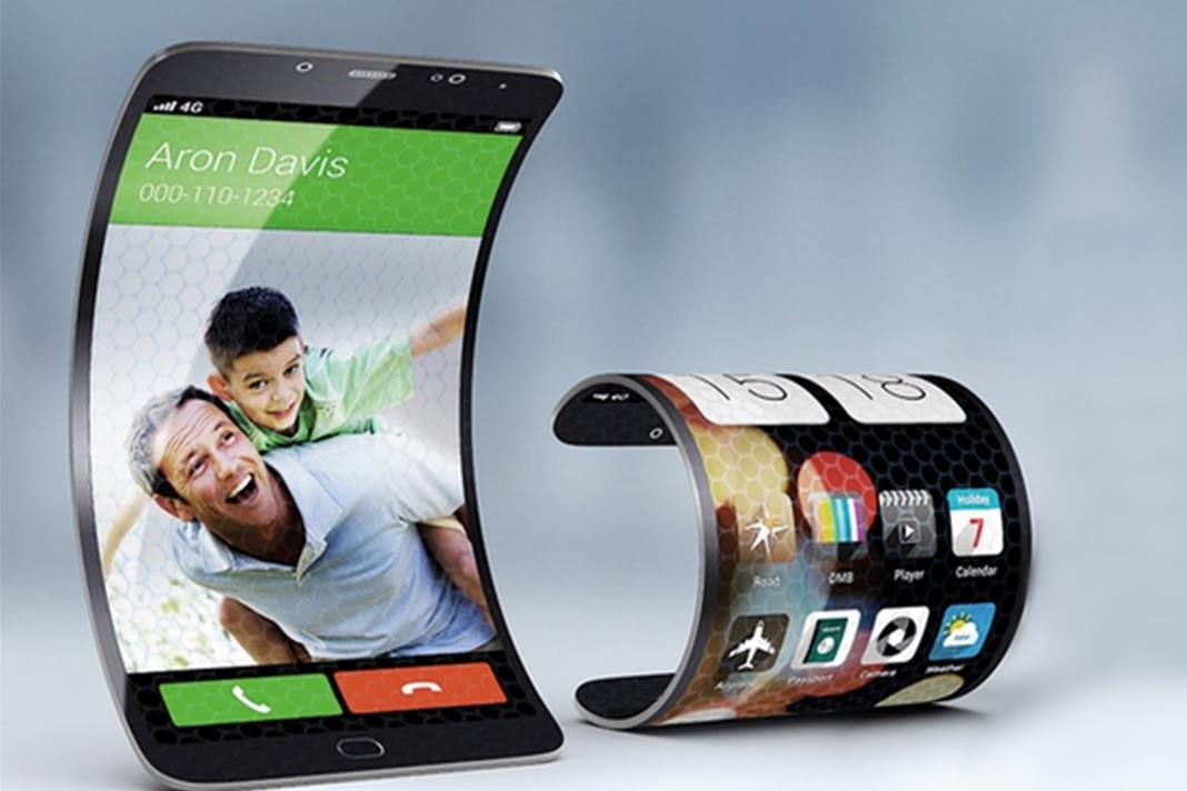 Imagem de Motorola registra mais uma patente para smartphone dobrável no tecmundo