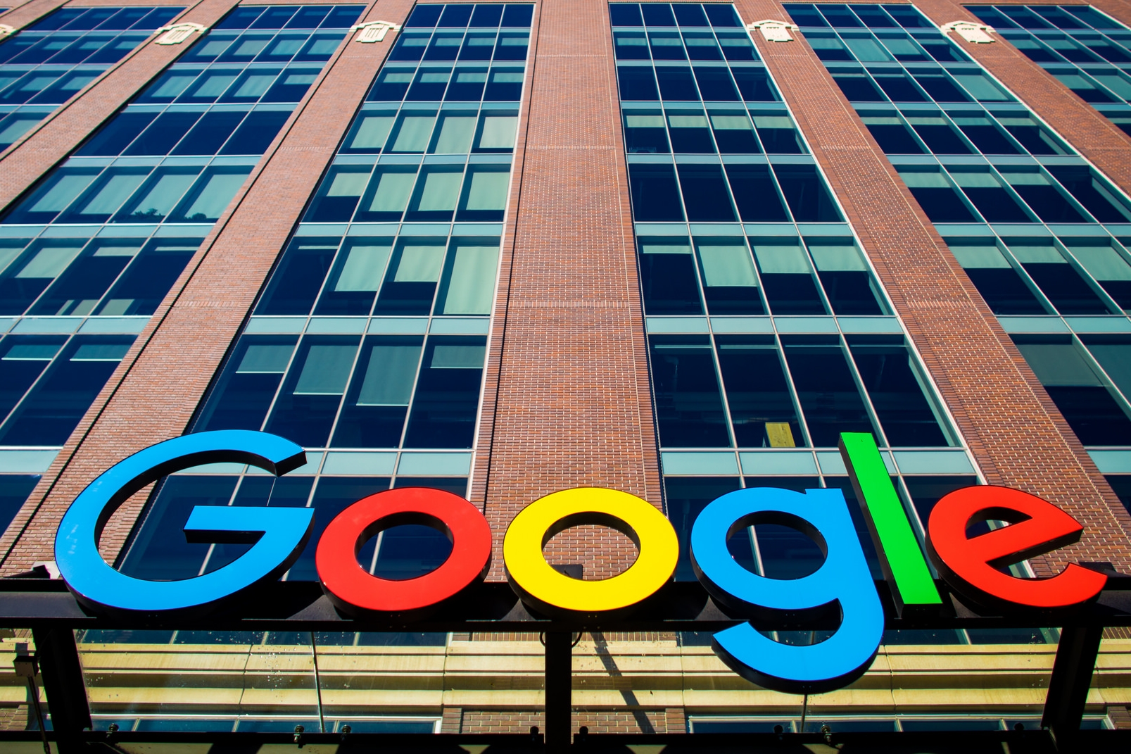 Imagem de Google é processada por 4,4 milhões de donos de iPhone no Reino Unido no tecmundo