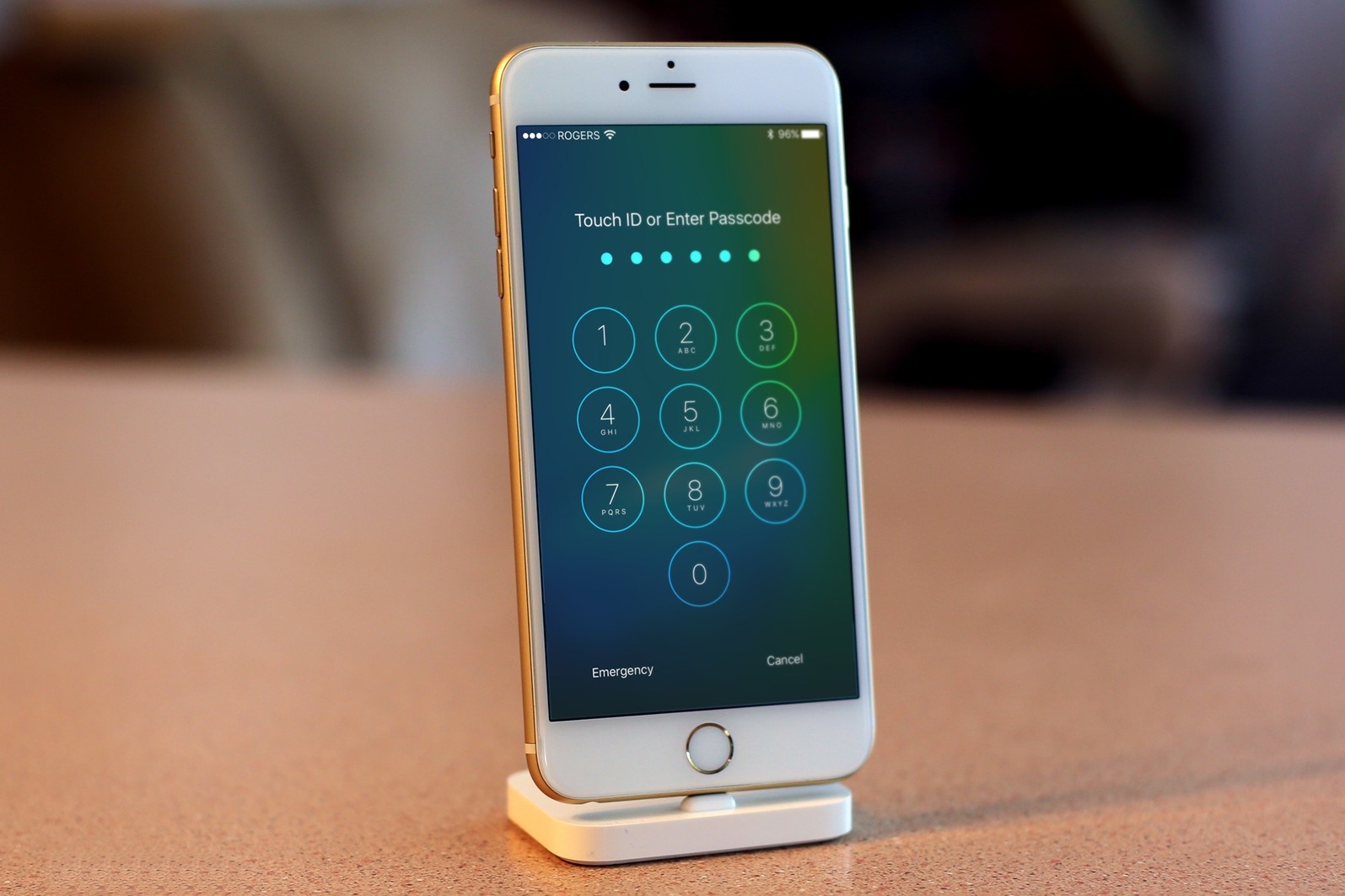 Imagem de Nova atualização vai impedir que hackers ou a polícia acessem seu iPhone no tecmundo