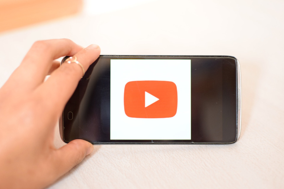 Imagem de Pressão de gravadoras fecha sites usados para baixar músicas do YouTube no tecmundo
