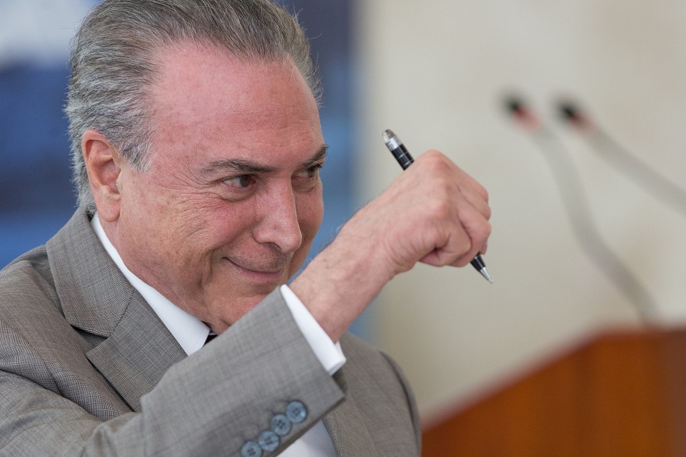 Imagem de Bancos, militares e Temer podem melar a Lei de Dados Pessoais no Brasil no tecmundo