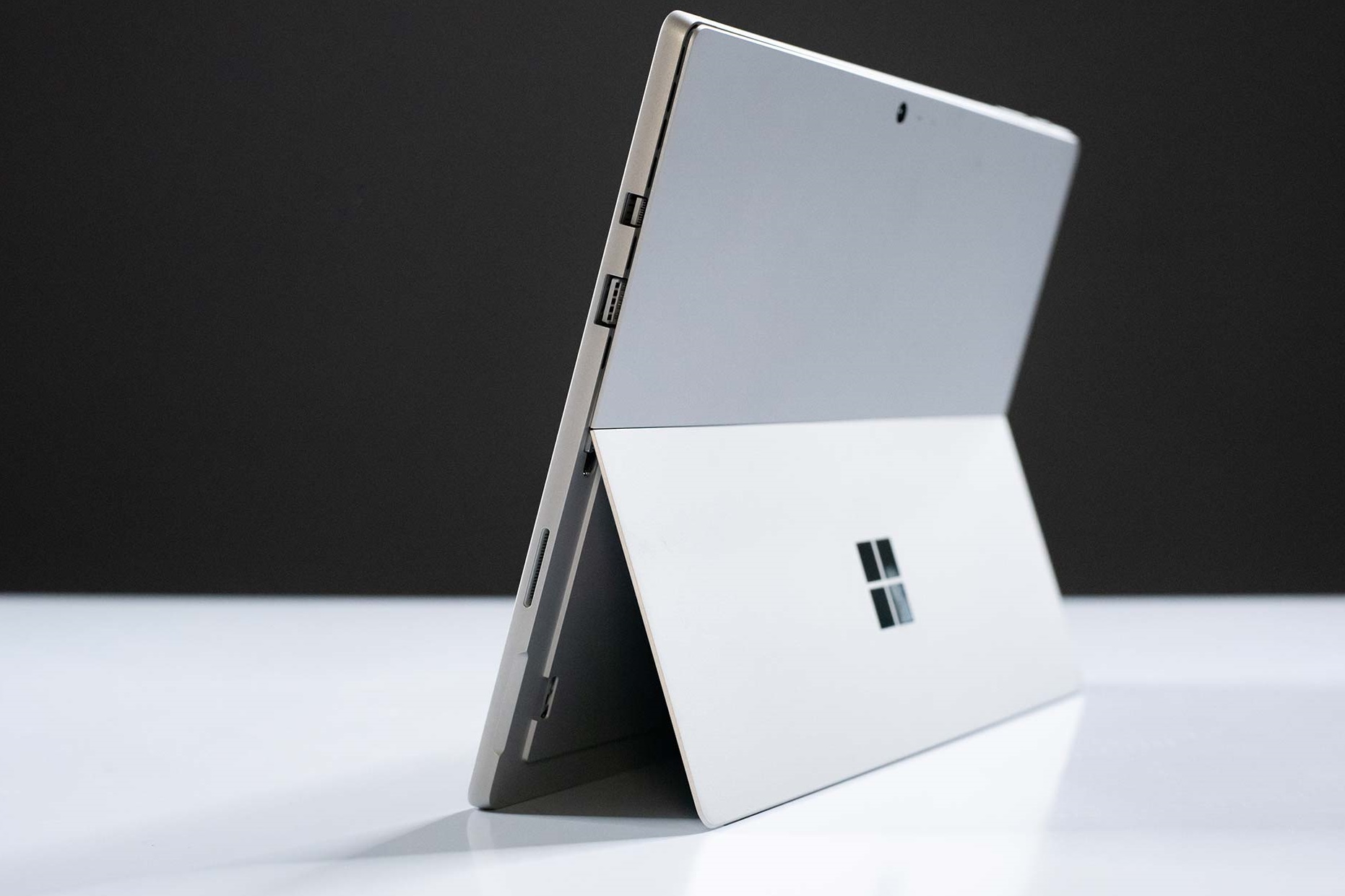 Imagem de Novos Surface Laptop 2 e Surface Pro 6 não terão USB-C, diz site no tecmundo