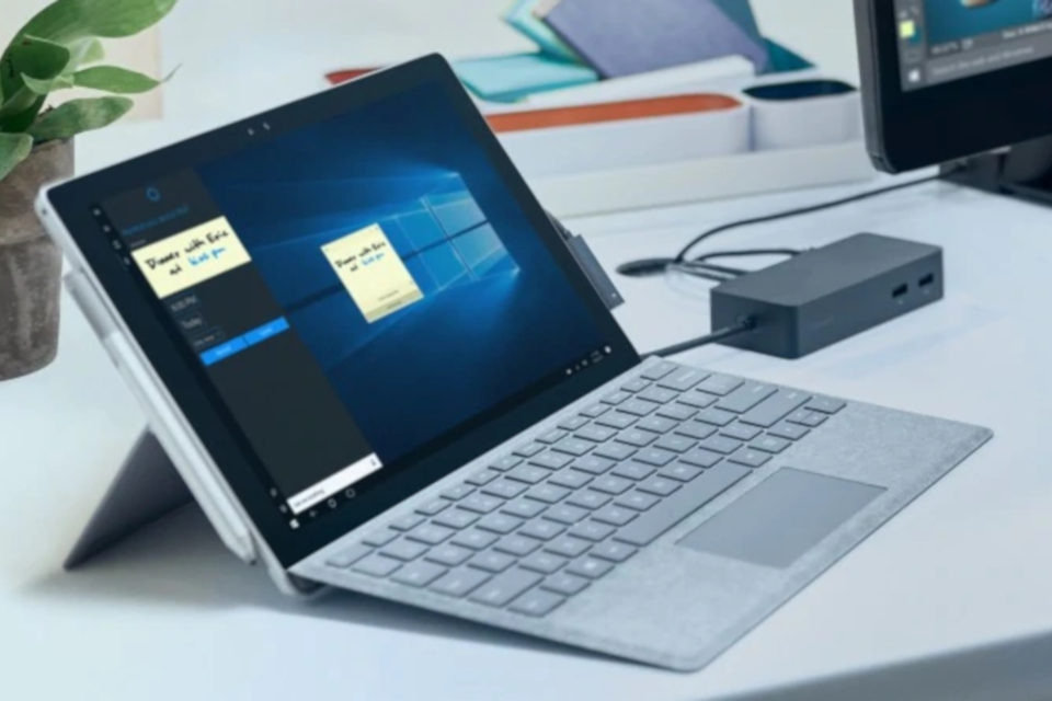 Imagem de Atualização da Microsoft aumenta vida útil da bateria do Surface Pro 3 e 4 no tecmundo