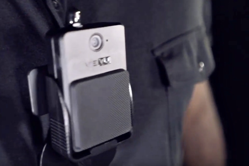 Imagem de Polícia de Nova York recolhe câmeras vestíveis que estariam pegando fogo no tecmundo