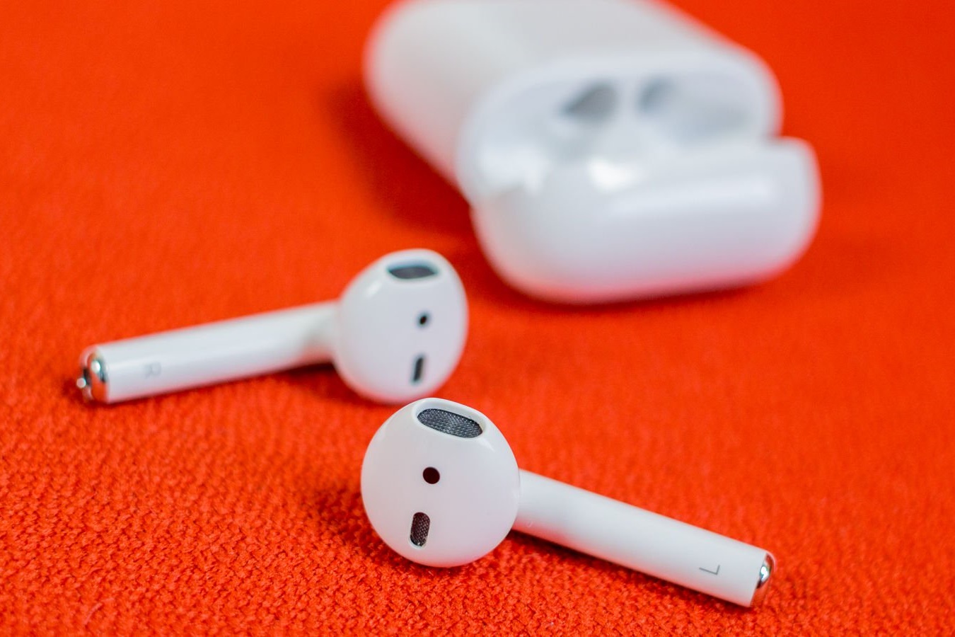 Imagem de Analista diz que AirPods 2 da Apple chegam ao mercado em 2019 no tecmundo