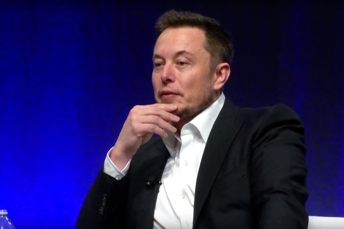 Imagem de Elon Musk diz não respeitar SEC, órgão fiscalizador do mercado financeiro no tecmundo